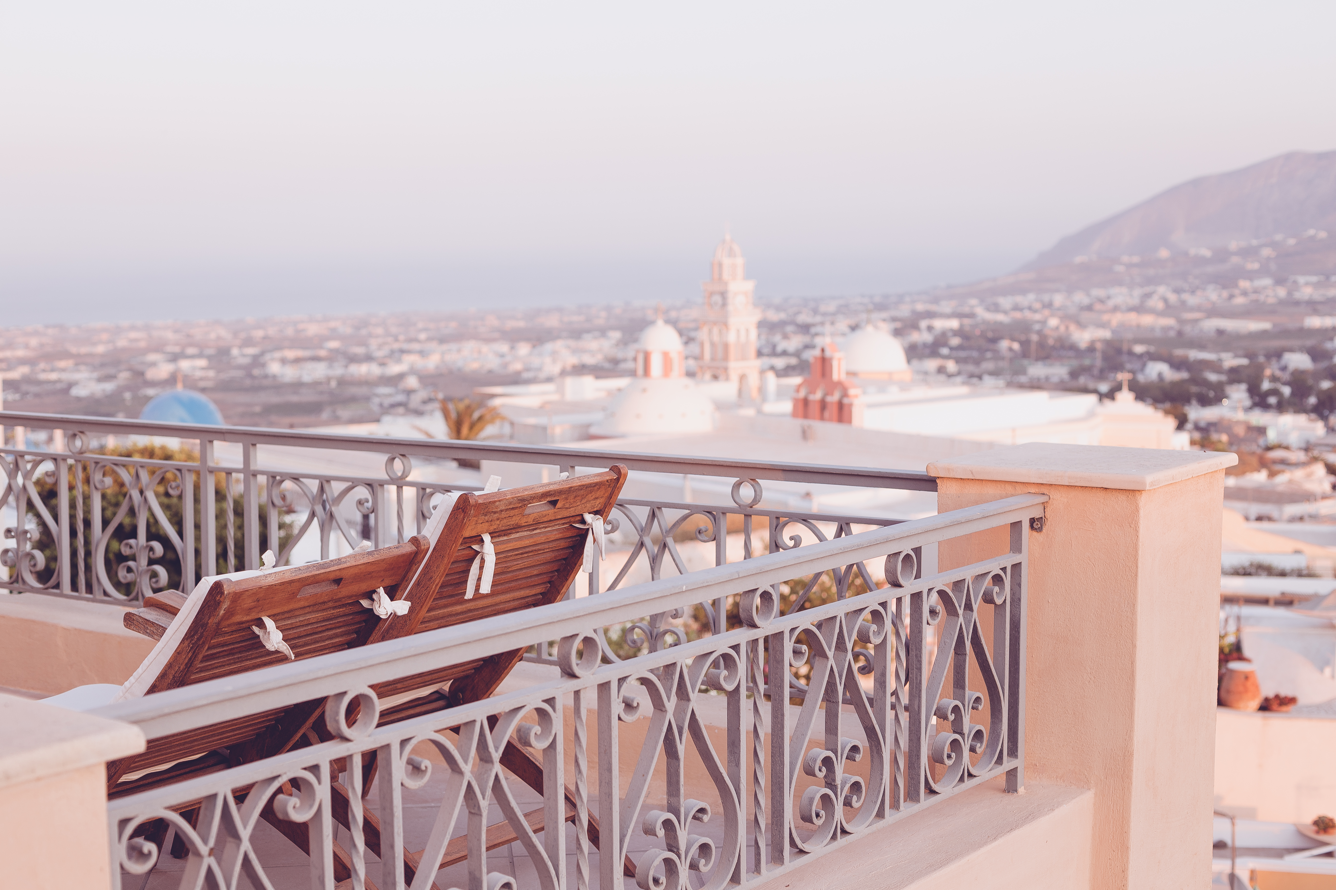 What No One Tells You About Santorini Weddings: 6 Insider Truths Every Couple Should Know